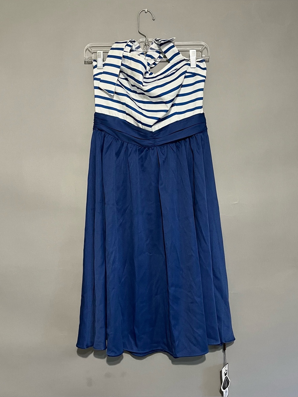 NWT Blue & White Striped Halter Midi Dress Size M Resortwear Stripedress